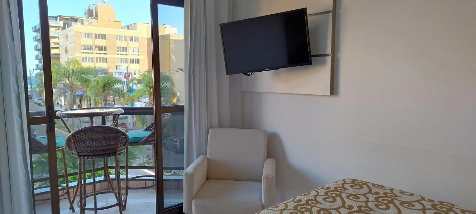 Daire Cabo Frio - Praia Do Forte - Apartamento Quadra Da Praia Brezilya